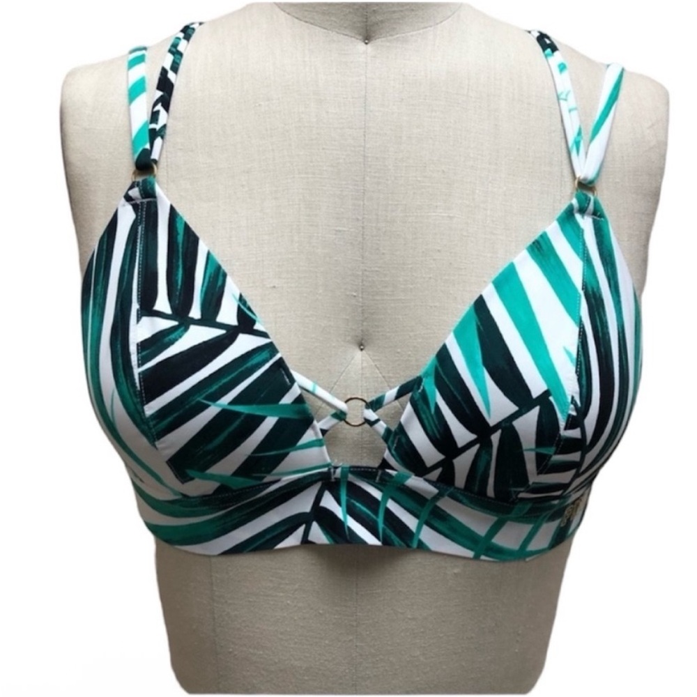 Victoria's Secrets Swim Bra/ Bralette Size M